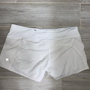 Lululemon Tracker Shorts- Size 8